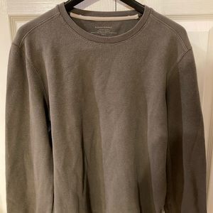 Olive Green Medium Banana Republic Crewneck Sweater
